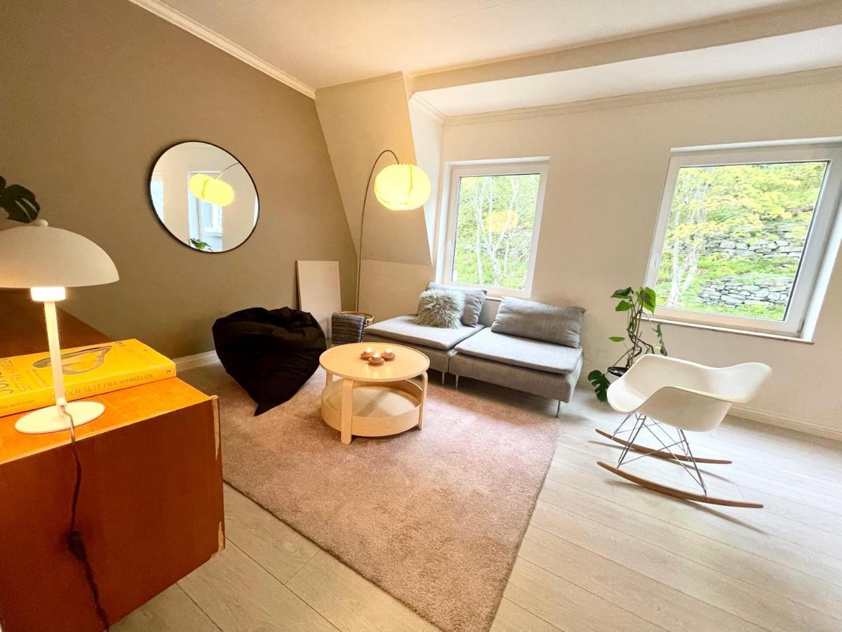 Charming Apartment In Alesund Center With Free Parking Exteriör bild